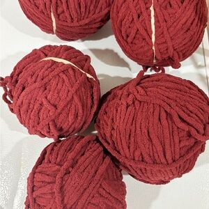 5 Plush Chunky chenille Yarn Balls  - Deep Burgundy 30 oz total